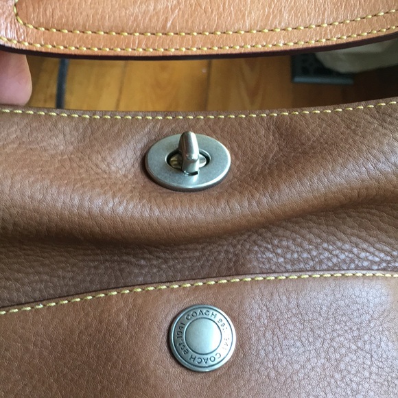 Coach Chelsea Leather Bag In Cognac - Picture 8 of 8